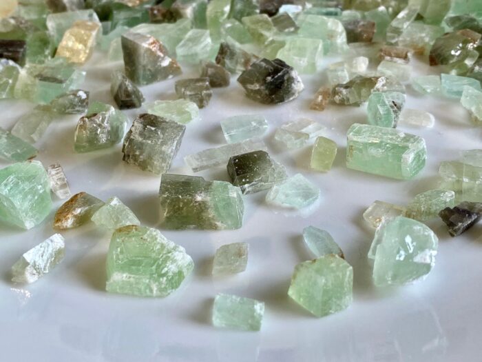 1/2 lb Crushed Green Calcite Crystal Chunks - Bulk Rough Gemstone Chips Brazil Coarse Grain Size 8 Oz