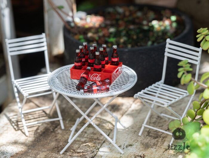 16Pcs Miniature Fairy Small Table Chairs & 13Pcs Cola Garden Supplies & Accessories Terrarium Figurines