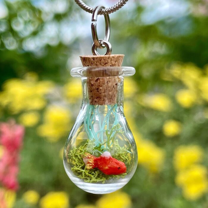 Aquarium Terrarium Necklace | Goldfish Bowl Jewelry Miniature Figurines Lightbulb Shaped Vial Preserved Moss Glass Cork Jar Pendant