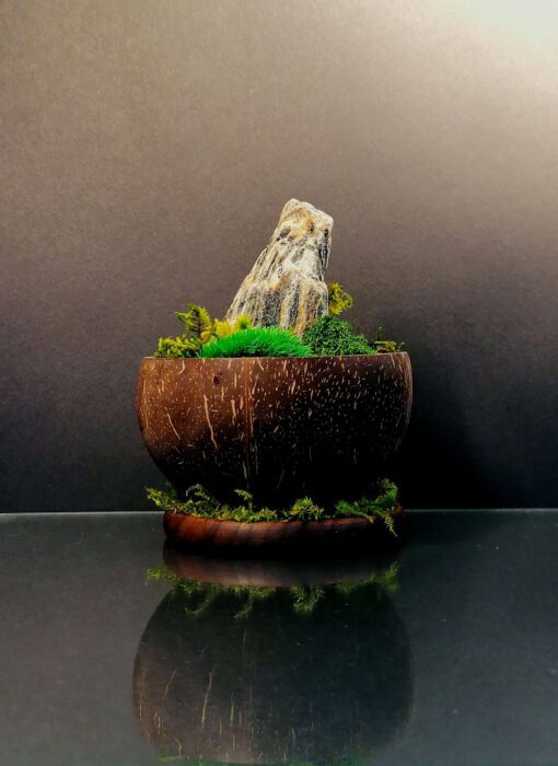 Mini Botanical Handmade Sculpture - Preserved Moss