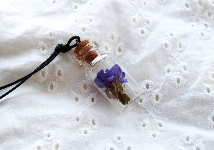 Mini Bottle Necklace With Dried Limonium Flowers, Enchanted Forest Necklace, Glass Vial Tiny Terrarium, Small