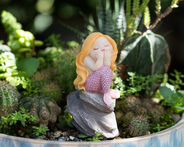 Miniature Small Mermaid Sit On Stone, Gardening, Terrarium Supply , Miniature Garden Decor