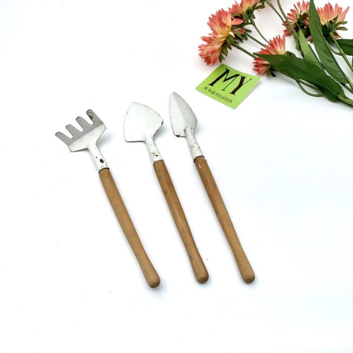 Vintage Rustic Decorative Mini Set Of Garden Tools Shovel, Rake & Trovel White Painted Metal Head Wooden Handle My40Yearcollection